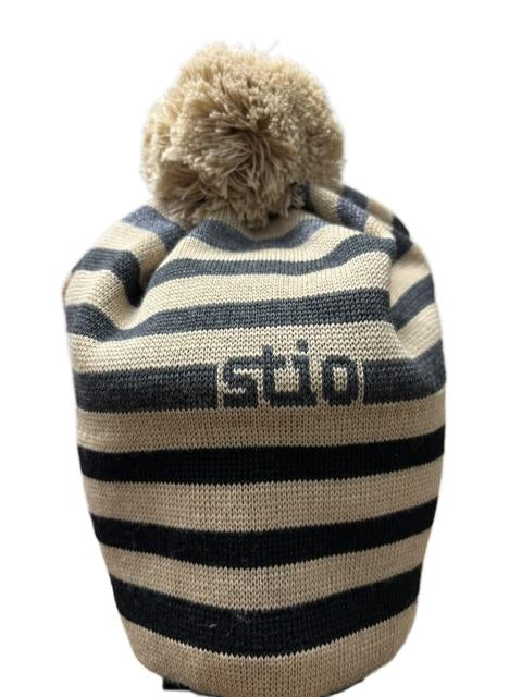 CHARLIE BEANIE 24 400327